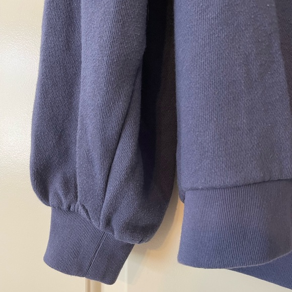 Aerie dark blue crew neck sweatshirt with puff sleeves size medium - Picture 3 of 4